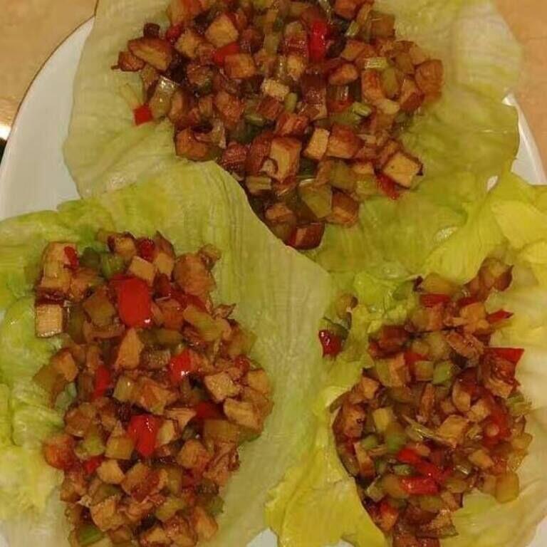 17. Lettuce Wrap