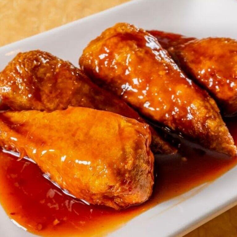 18. Buffalo Wings (4)